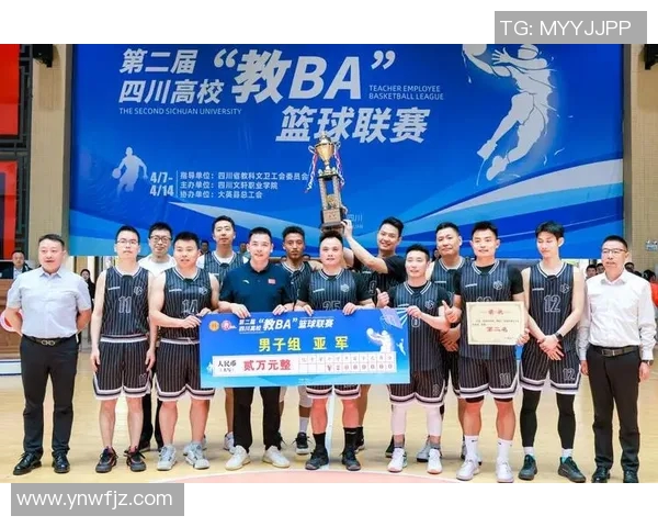 成都篮球队灵活性深度解析与其他球队的对比分析 成都篮球队灵活性深度解析与其他球队的对比分析