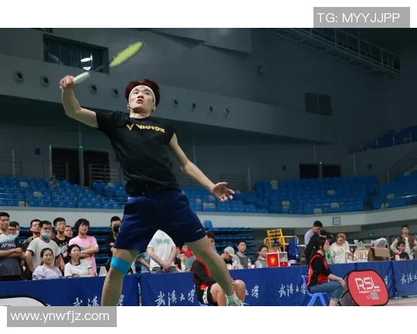 武汉羽毛球队的训练节奏与战术解析深度探讨 武汉羽毛球队的训练节奏与战术解析深度探讨